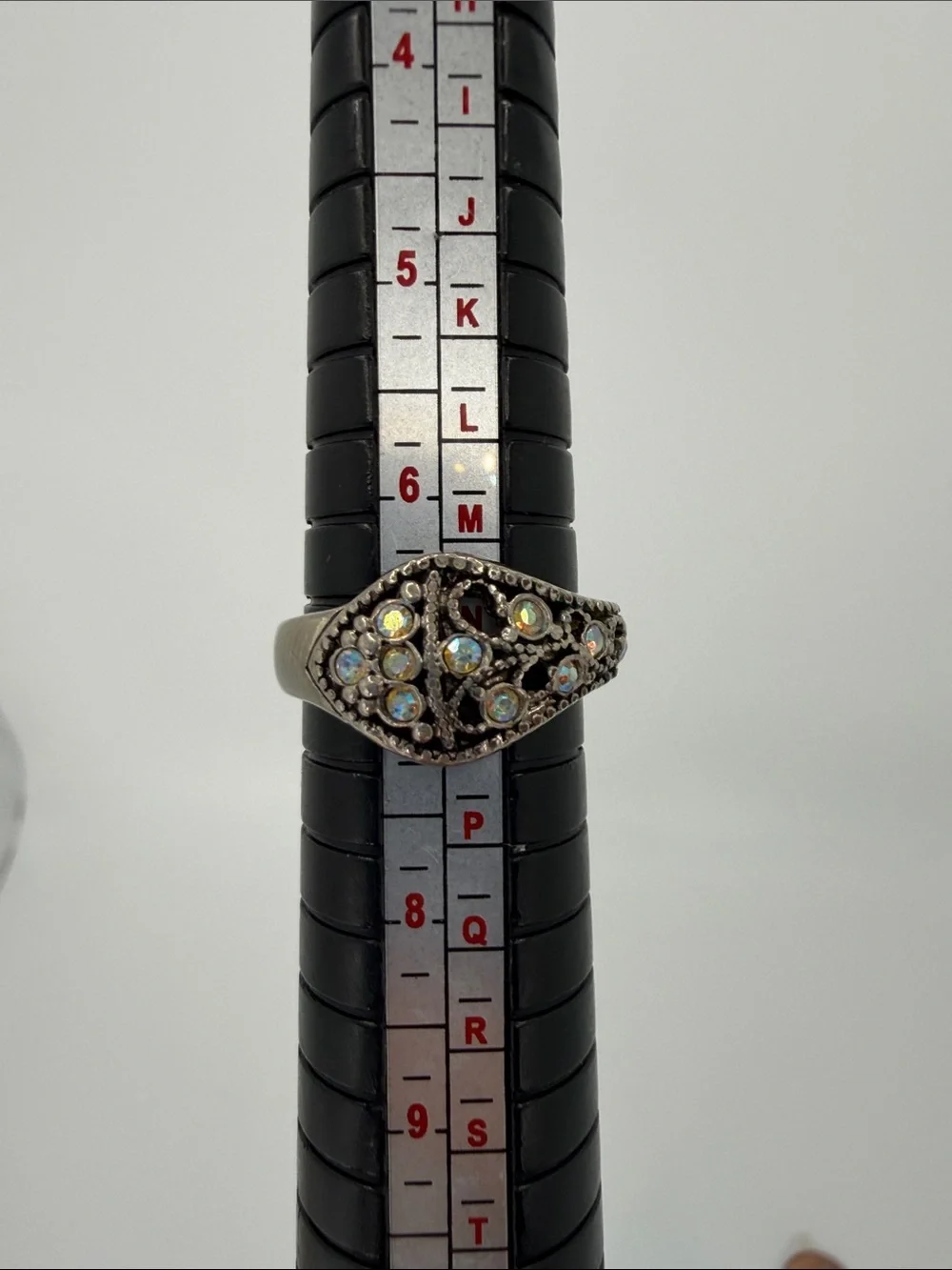 Vintage-Inspired Iridescent Crystal Cluster Pattern Ringin Silver(Vintage Color)